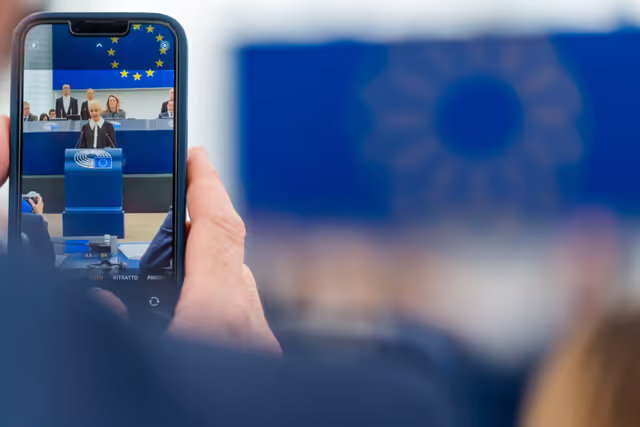 Foto 32: EP Plenary session - Address by Yulia Navalnaya