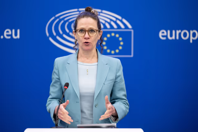 Снимка 12: Press conference on The Report on the Commission’s 2023 Rule of Law Report