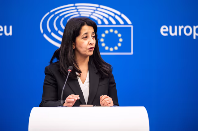 Suriet 12: Press conference on The review of EU driving licence rules
