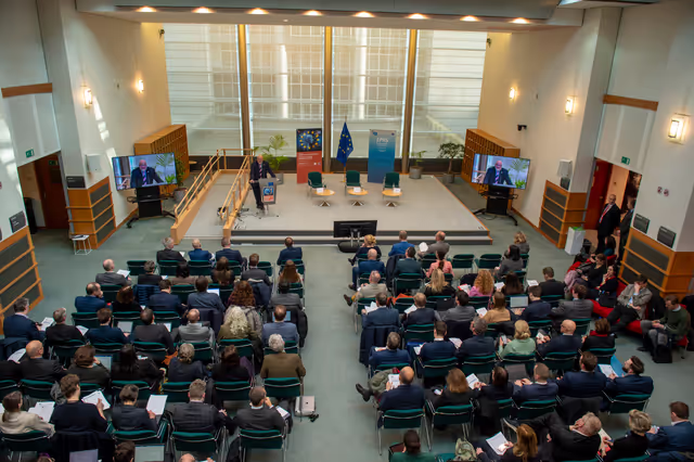 Suriet 37: EPRS - Conference on Foresight and Better Law-Making