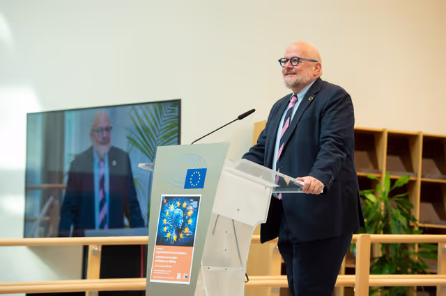 Suriet 44: EPRS - Conference on Foresight and Better Law-Making