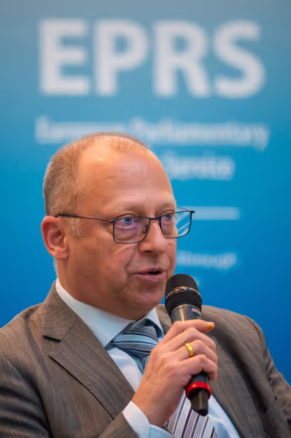 Suriet 26: EPRS - Conference on Foresight and Better Law-Making