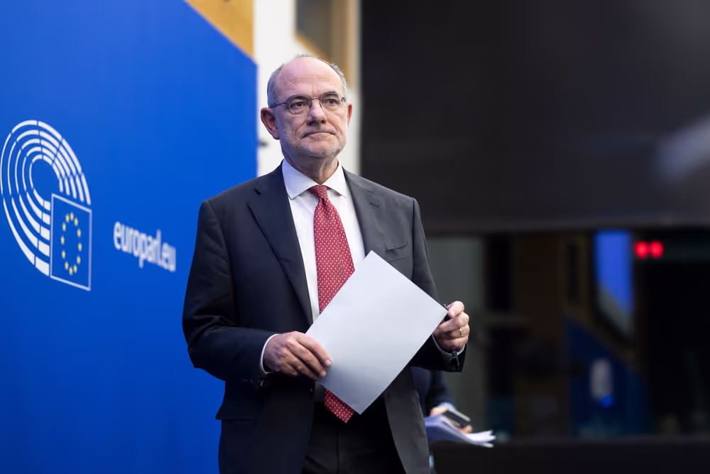 Last minute briefing