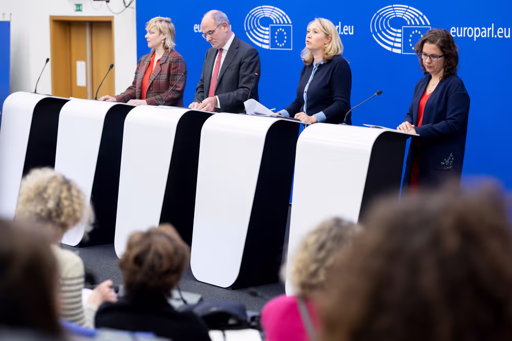 Last minute briefing