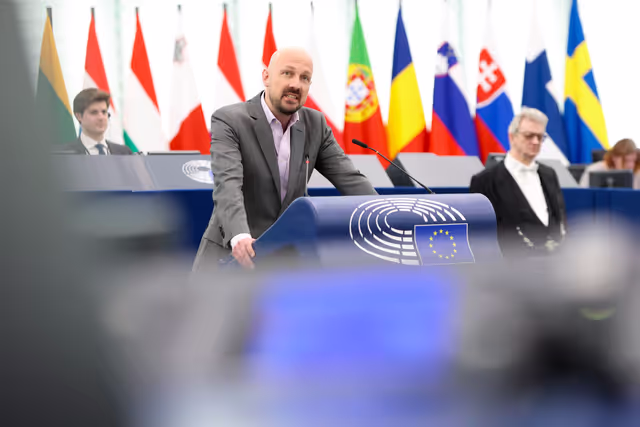 Foto 33: EP Plenary session - Energy performance of buildings