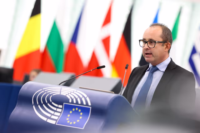 Foto 20: EP Plenary session - Energy performance of buildings