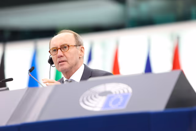 Foto 9: EP Plenary session - Energy performance of buildings