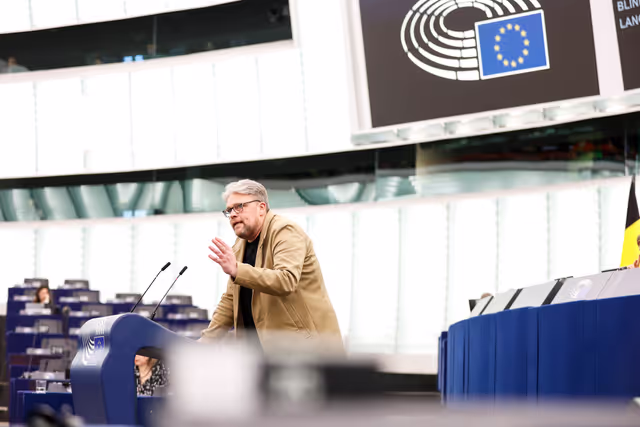 Nuotrauka 16: EP Plenary session - Council decision inviting Member States to ratify the Violence and Harassment Convention