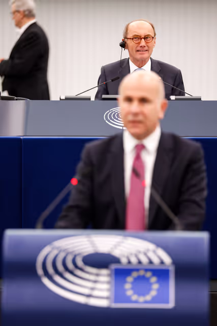 Nuotrauka 10: EP Plenary session - Council decision inviting Member States to ratify the Violence and Harassment Convention