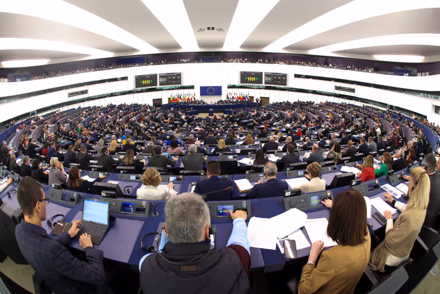 Photo 21: EP Plenary session - Voting session