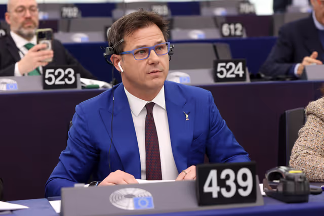 Photo 37: EP Plenary session - Voting session