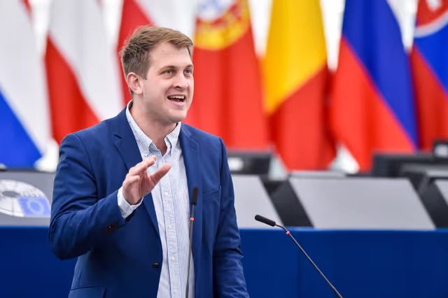 Fotografi 16: EP Plenary session - Commission statement - EU climate risk assessment, taking urgent action to improve security and resilience in Europe