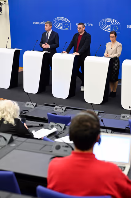 Photo 8 : Press conference on Green Claims Directive