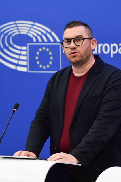 Photo 16 : Press conference on Green Claims Directive