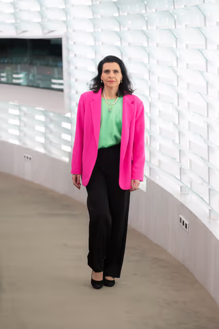 Fotografie 8: Abir AL-SAHLANI in the EP in Strasbourg