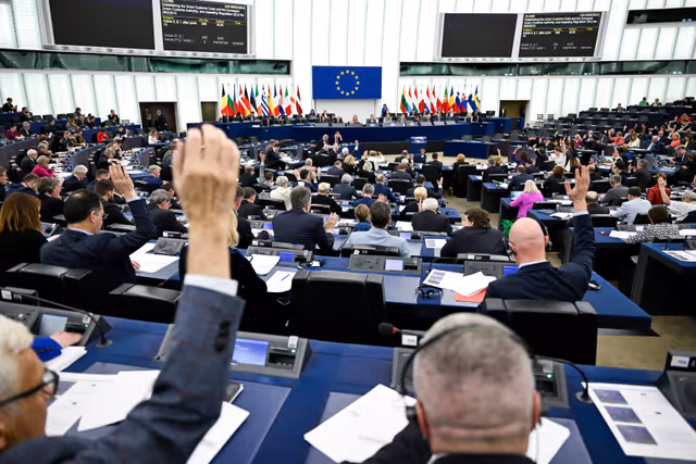 Zdjęcie 2: EP Plenary session - Voting session
