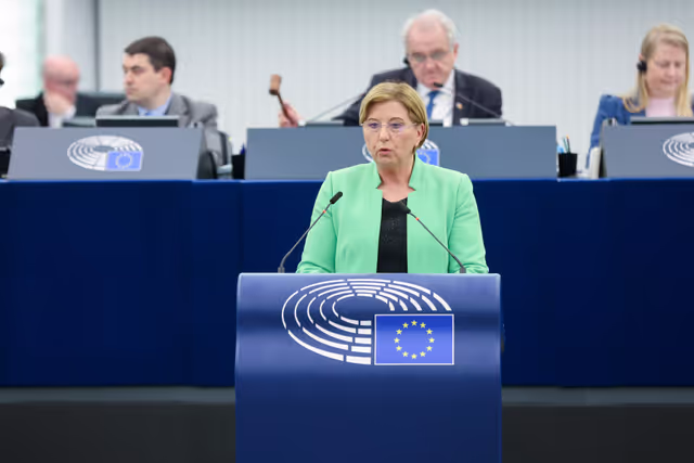 Photo 20: EP Plenary session - Type-approval of motor vehicles and engines with respect to their emissions and battery durability (Euro 7)