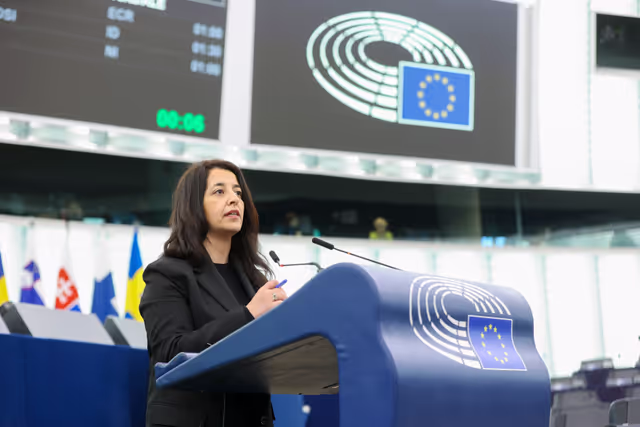 Photo 16: EP Plenary session - Type-approval of motor vehicles and engines with respect to their emissions and battery durability (Euro 7)