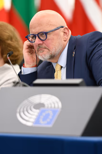 Fotografia 5: EP Plenary session - Commission statement - The time the European Commission takes to deal with requests for public access to documents