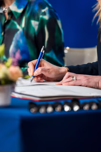 Φωτογραφία 12: LEX signing ceremony in presence of Roberta METSOLA, EP President and Hadja LAHBIB, Belgian Minister for Foreign Affairs and European Affairs, on behalf of the Belgian Presidency of the Council