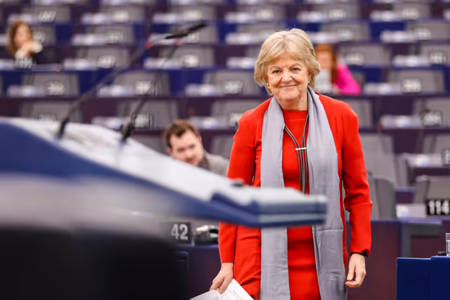 Fotografie 48: EP Plenary session - Oral question - Promised revision of the EU animal welfare legislation and the animal welfare-related European citizens’ initiatives