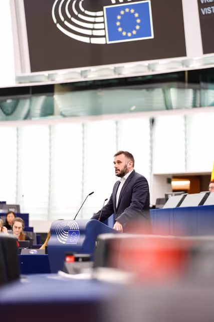 Fotografie 44: EP Plenary session - Oral question - Promised revision of the EU animal welfare legislation and the animal welfare-related European citizens’ initiatives