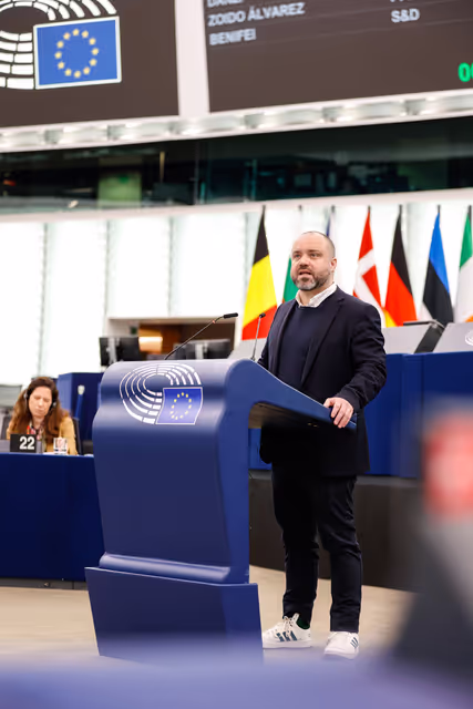 Fotografie 31: EP Plenary session - Oral question - Promised revision of the EU animal welfare legislation and the animal welfare-related European citizens’ initiatives