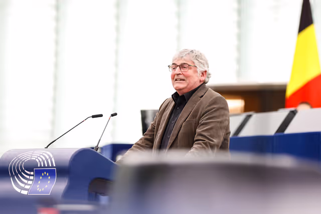 Fotografie 24: EP Plenary session - Oral question - Promised revision of the EU animal welfare legislation and the animal welfare-related European citizens’ initiatives