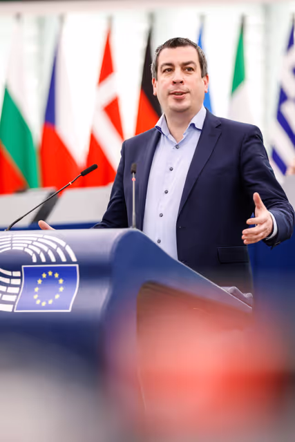 Fotografie 12: EP Plenary session - Oral question - Promised revision of the EU animal welfare legislation and the animal welfare-related European citizens’ initiatives