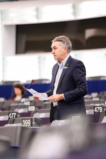 EP Plenary session - Oral question - Promised revision of the EU animal welfare legislation and the animal welfare-related European citizens’ initiatives