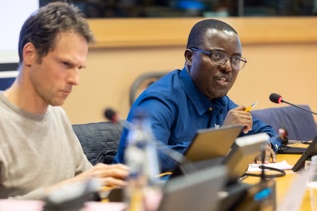 Fotagrafa 13: DEVE workshop on ' Confronting debt, climate change and poverty: Global financial architecture reform and fiscal space of developing countries '