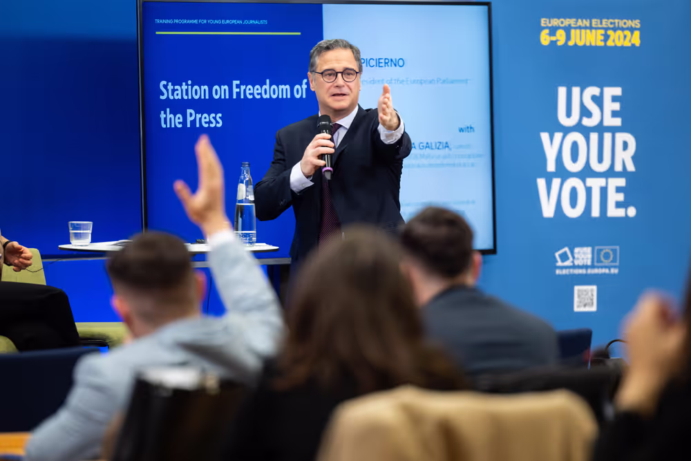 Training Programme for Young European Journalists