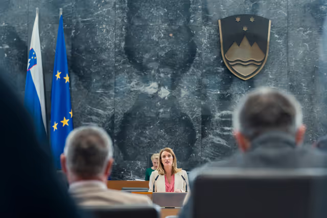 Fotó 7: Official visit by Roberta METSOLA, EP President to Ljubljana (Slovenia) - Address by Roberta METSOLA, EP President to the Slovenian National Assembly