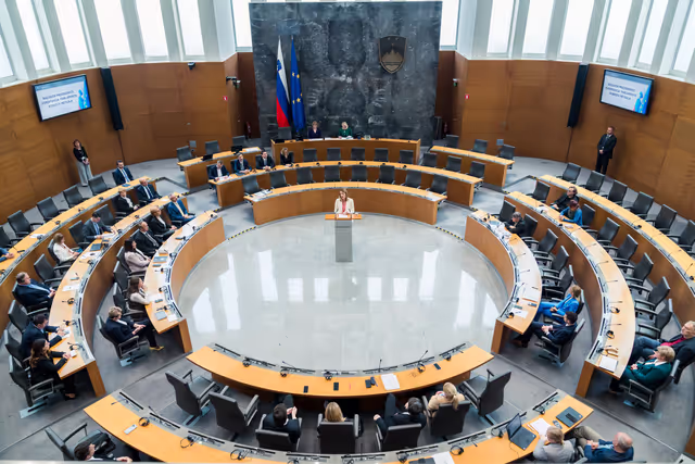 Fotó 3: Official visit by Roberta METSOLA, EP President to Ljubljana (Slovenia) - Address by Roberta METSOLA, EP President to the Slovenian National Assembly