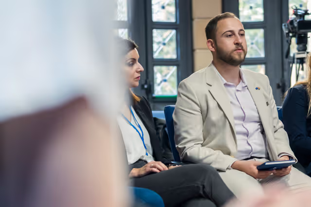 Φωτογραφία 5: Official visit by Roberta METSOLA, EP President to Cyprus - Participation to a round-table discussion with young people