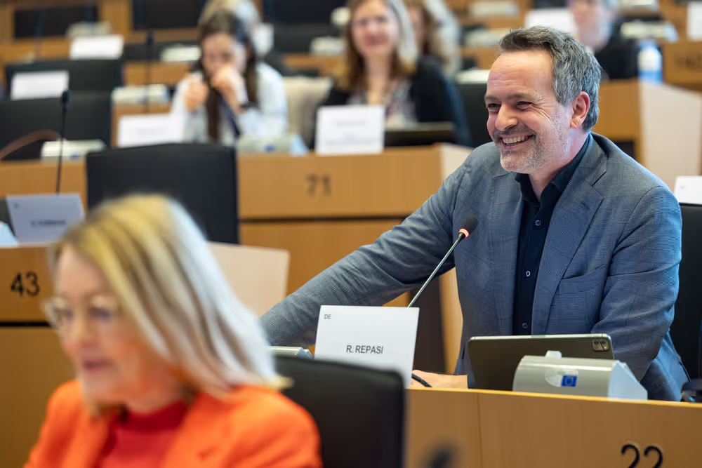 IMCO - Exchange of views on the implementation of the Digital Markets Act: compliance, with a focus on self-preferencing and app stores.