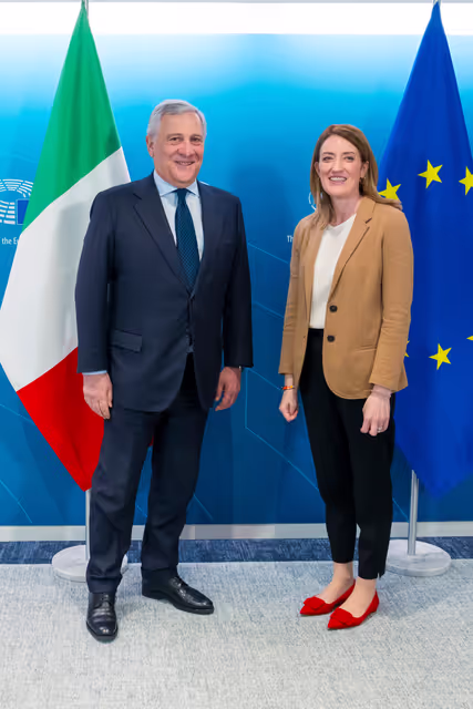 Fotografie 3: Roberta METSOLA, EP President meets with Antonio TAJANI, Italian Minister for Foreign Affairs