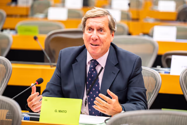 Valokuva 3: PETI  - End of term meeting