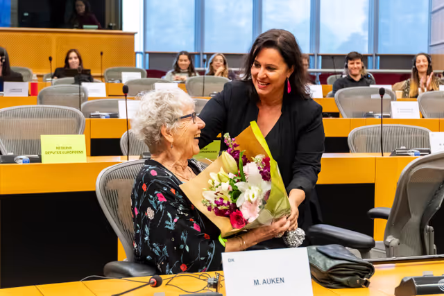 Foto 10: PETI  - End of term meeting