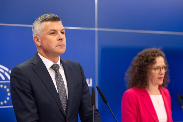 Foto 46: Press conference on Migration Pact files