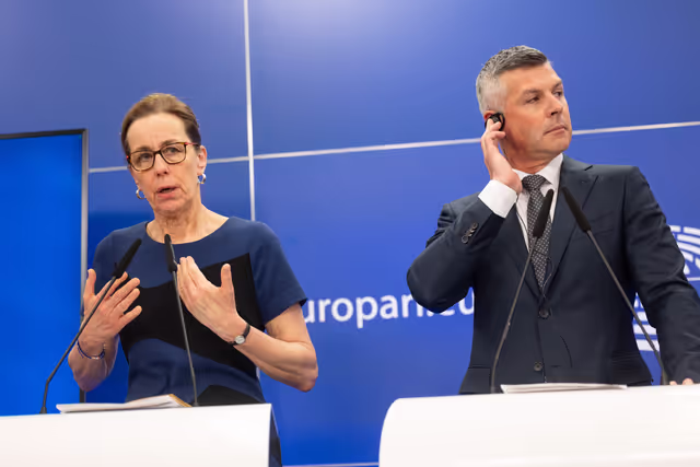 Foto 43: Press conference on Migration Pact files