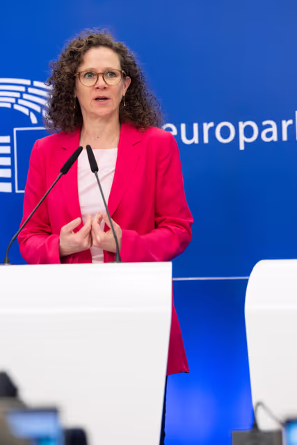 Foto 34: Press conference on Migration Pact files