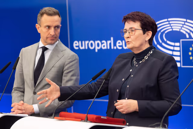 Foto 17: Press conference on Migration Pact files