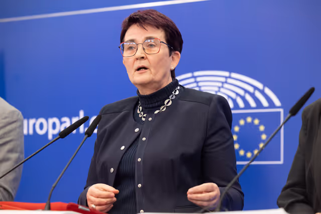 Foto 15: Press conference on Migration Pact files