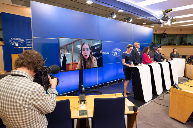 Foto 48: Press conference on Migration Pact files