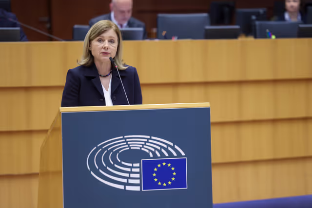 Photo 33: EP Mini-Plenary Session - Council and Commission statements - New allegations of Russian interference in the European Parliament, in the upcoming EU elections and the impact on the Union