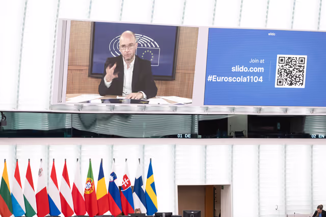 Fotografija 32: Euroscola