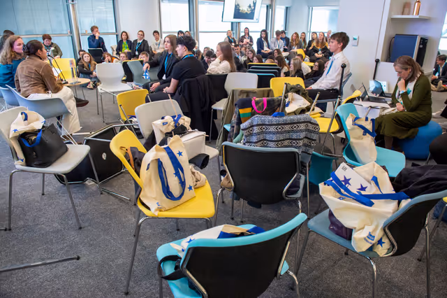 Foto 31: Lux Youth Seminar