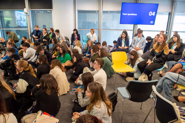 Foto 23: Lux Youth Seminar