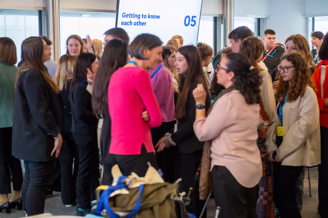 Foto 17: Lux Youth Seminar